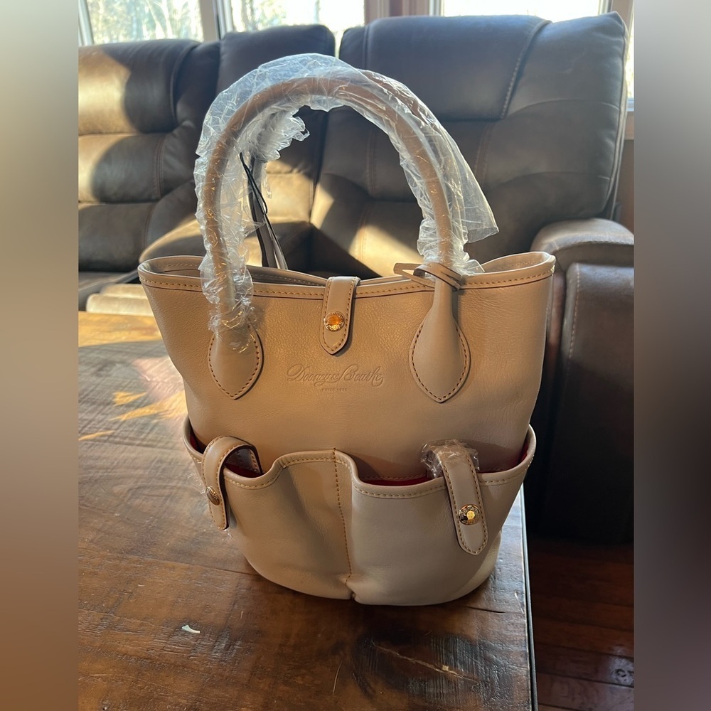 NWT Dooney & Bourke
Florentine Bucket Bag - Picture 13 of 16